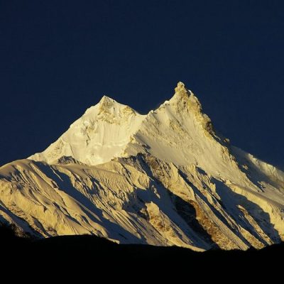 Manaslu circuit trek