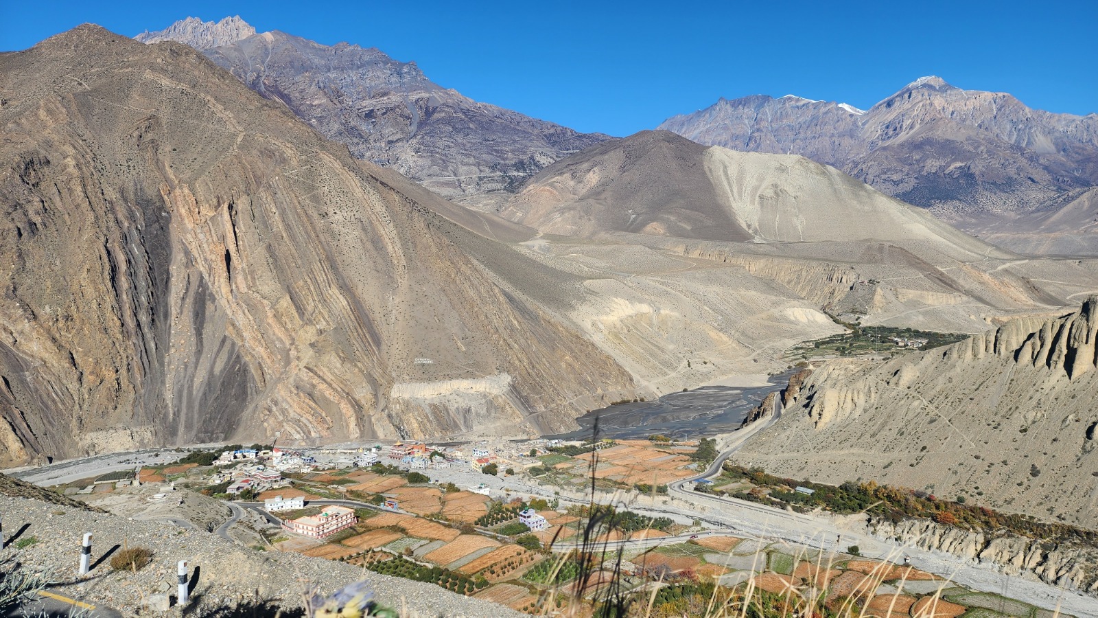 Upper Mustang Trekking